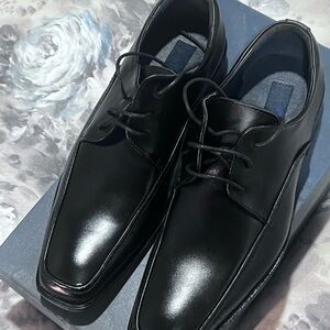 Joseph Abboud Black Oxford Shoes Sleek Polished Design